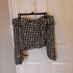 BRAND NEW OFF THE SHOULDER CROPPED SHIRT